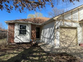 5326 SW Reeder ST, Topeka, KS 66604