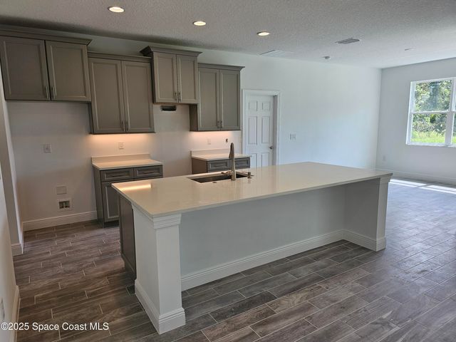 2999 Gaffney Avenue SE, Palm Bay, FL 32909