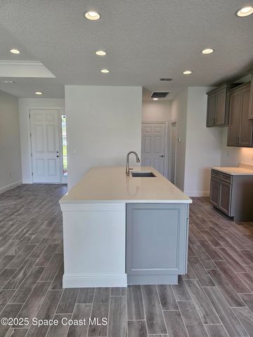 2999 Gaffney Avenue SE, Palm Bay, FL 32909