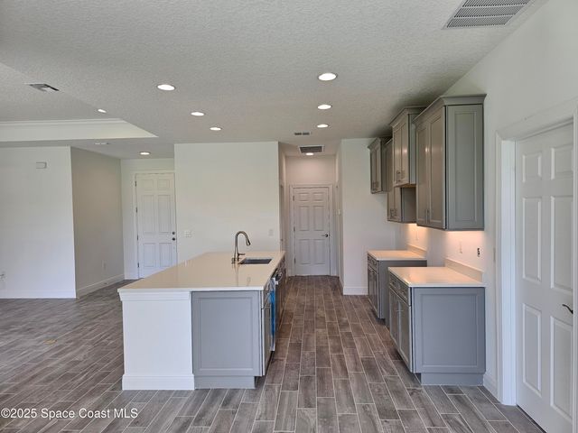 2999 Gaffney Avenue SE, Palm Bay, FL 32909