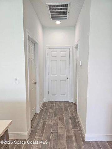 2999 Gaffney Avenue SE, Palm Bay, FL 32909