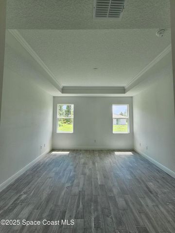 2999 Gaffney Avenue SE, Palm Bay, FL 32909