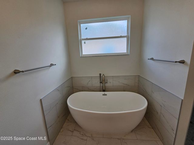 2999 Gaffney Avenue SE, Palm Bay, FL 32909