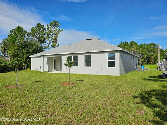 2999 Gaffney Avenue SE, Palm Bay, FL 32909