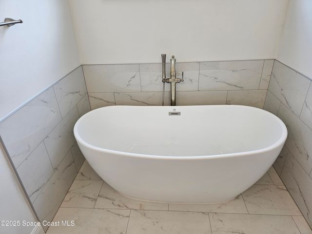 2999 Gaffney Avenue SE, Palm Bay, FL 32909