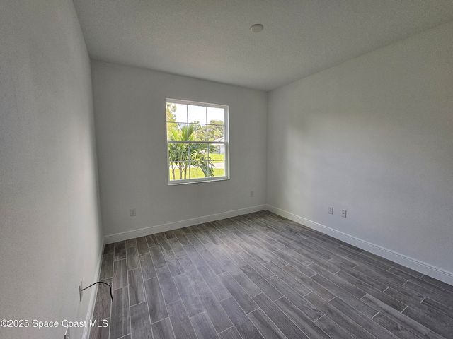 2999 Gaffney Avenue SE, Palm Bay, FL 32909