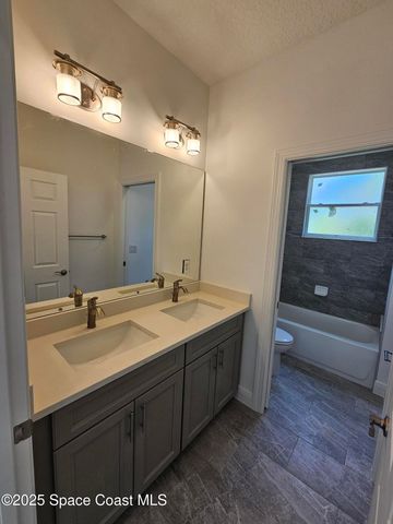 2999 Gaffney Avenue SE, Palm Bay, FL 32909