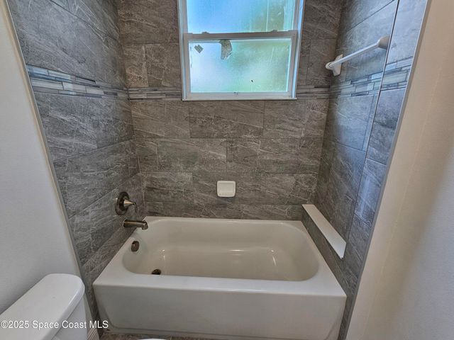 2999 Gaffney Avenue SE, Palm Bay, FL 32909