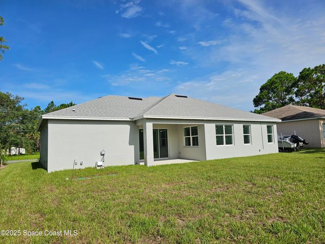2999 Gaffney Avenue SE, Palm Bay, FL 32909