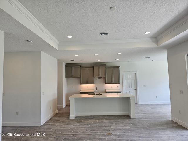 2999 Gaffney Avenue SE, Palm Bay, FL 32909