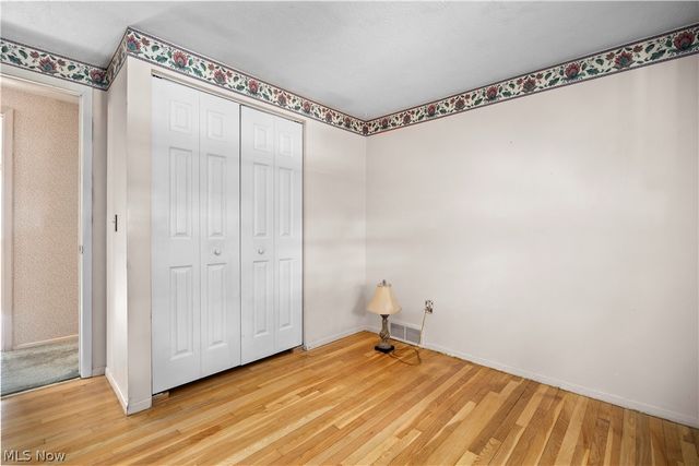 5742 Pleasant Street, North Ridgeville, OH 44039