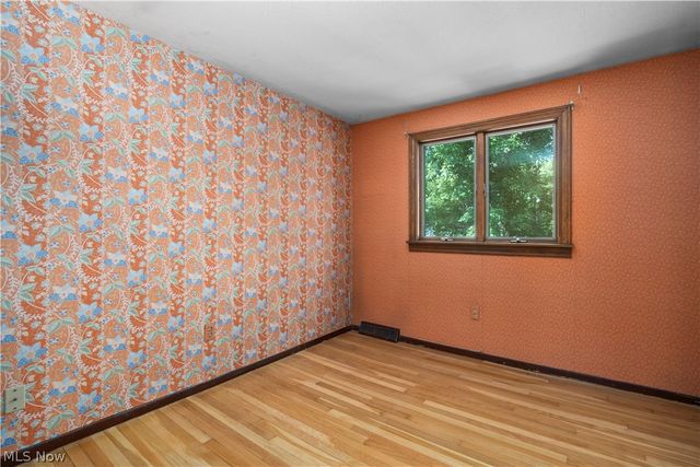 5742 Pleasant Street, North Ridgeville, OH 44039