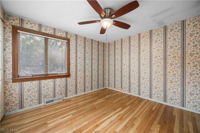 5742 Pleasant Street, North Ridgeville, OH 44039
