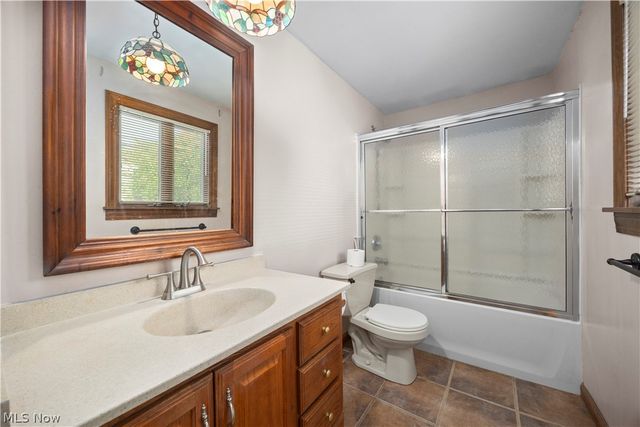 5742 Pleasant Street, North Ridgeville, OH 44039