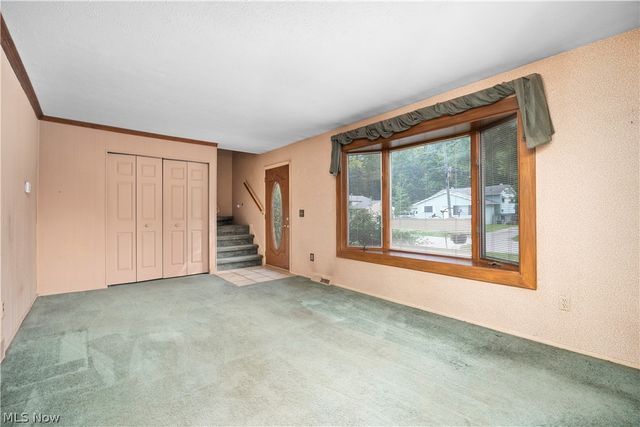 5742 Pleasant Street, North Ridgeville, OH 44039