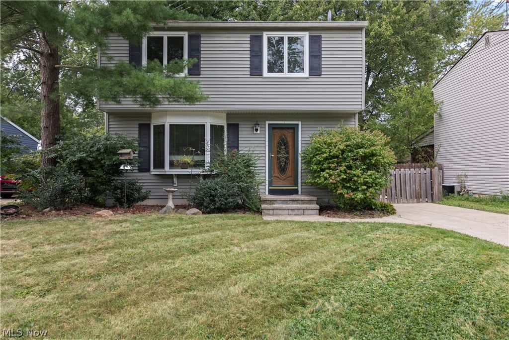 5742 Pleasant Street, North Ridgeville, OH 44039