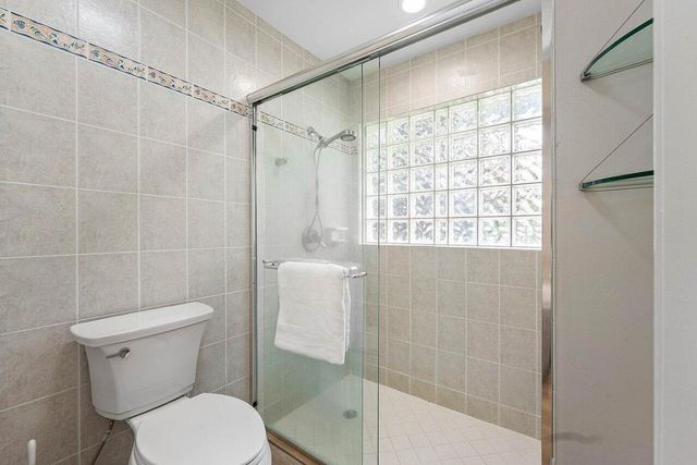 2425 NW 36th Street, Boca Raton, FL 33431