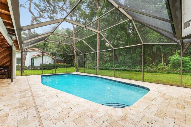 2425 NW 36th Street, Boca Raton, FL 33431