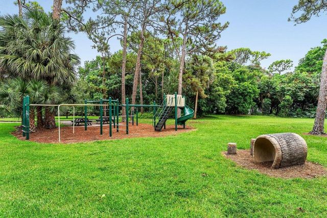 2425 NW 36th Street, Boca Raton, FL 33431