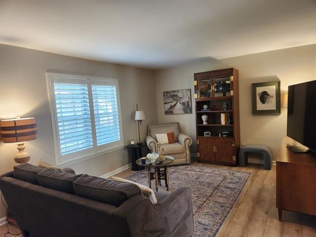 1940 RHINELAND DR, Germantown, TN 38138