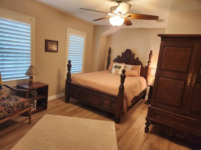 1940 RHINELAND DR, Germantown, TN 38138