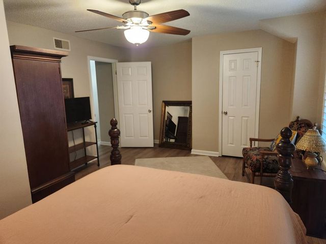 1940 RHINELAND DR, Germantown, TN 38138