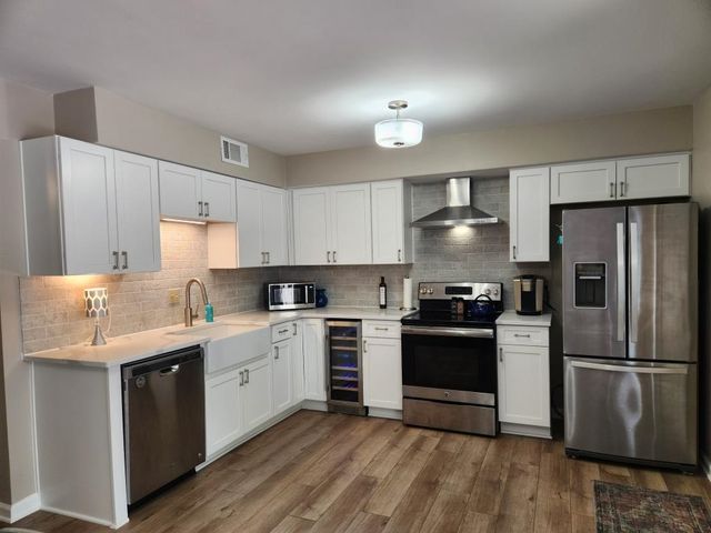 1940 RHINELAND DR, Germantown, TN 38138