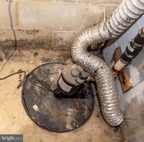 1005 HILLMAN ST, Baltimore, MD 21202