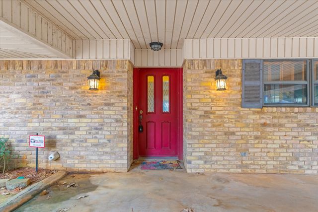 1379 Hideaway Lane W, Hideaway, TX 75771