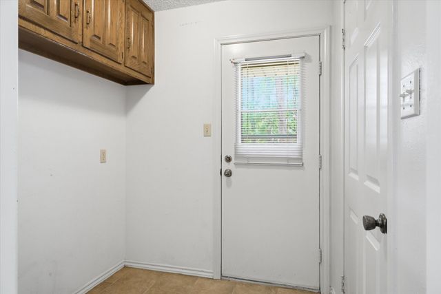 1379 Hideaway Lane W, Hideaway, TX 75771