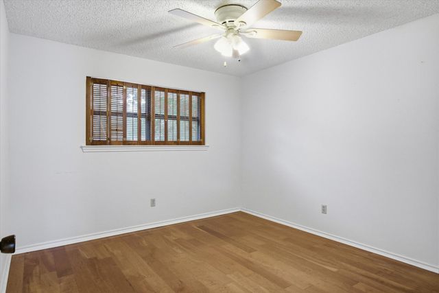 1379 Hideaway Lane W, Hideaway, TX 75771