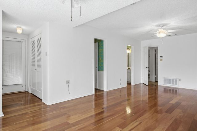 1379 Hideaway Lane W, Hideaway, TX 75771