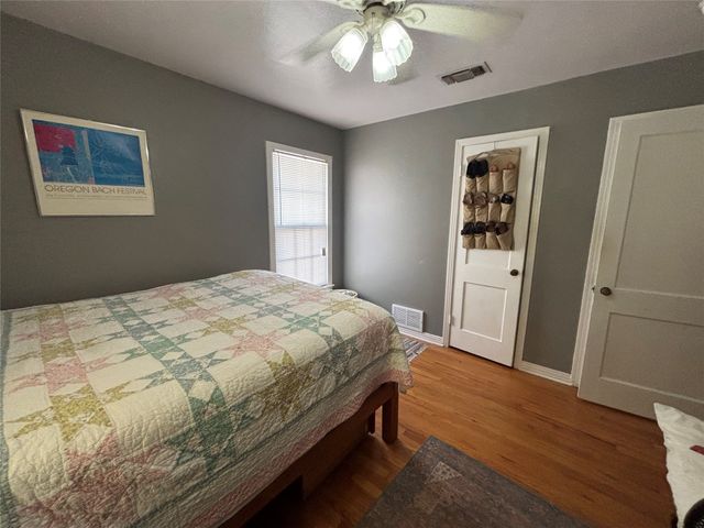 3712 Lafayette Avenue, Fort Worth, TX 76107