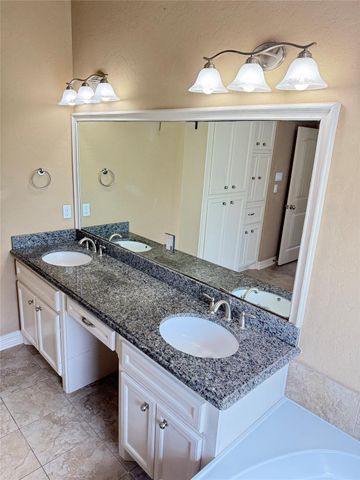 19841 S Plantation Estates Drive, Porter, TX 77365