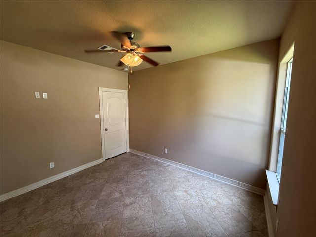 19841 S Plantation Estates Drive, Porter, TX 77365