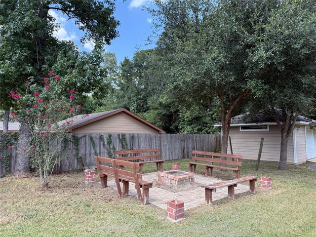 19841 S Plantation Estates Drive, Porter, TX 77365