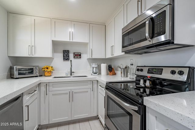 4351 N 36th Street Apt 3, Phoenix, AZ 85018