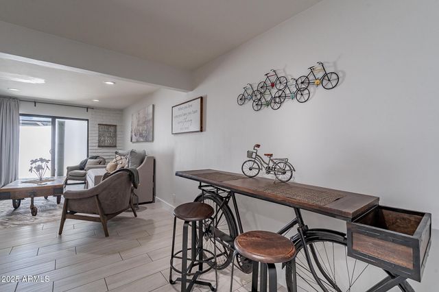 4351 N 36th Street Apt 3, Phoenix, AZ 85018