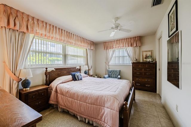 14792 IMPERIAL POINT DRIVE S, Largo, FL 33774