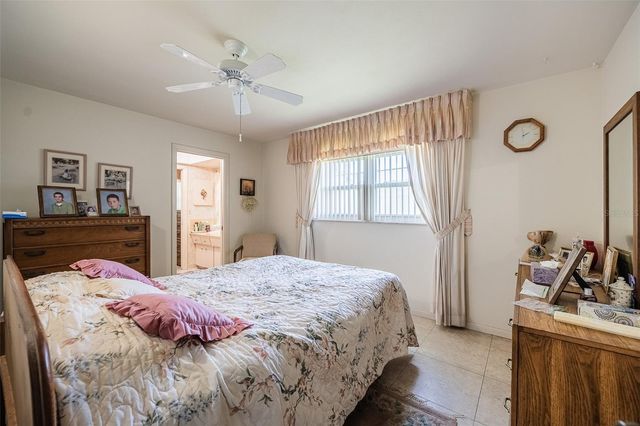 14792 IMPERIAL POINT DRIVE S, Largo, FL 33774