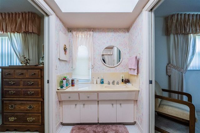 14792 IMPERIAL POINT DRIVE S, Largo, FL 33774