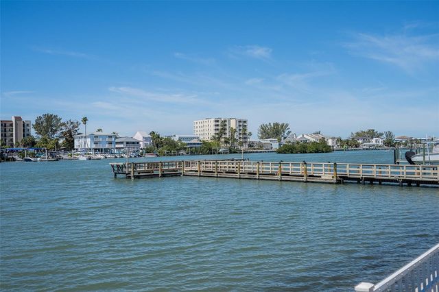 14792 IMPERIAL POINT DRIVE S, Largo, FL 33774