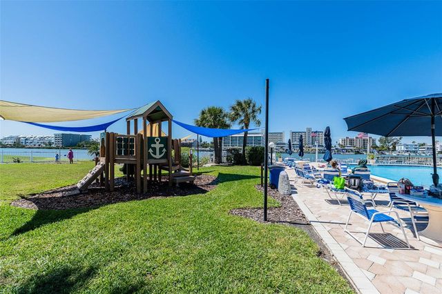 14792 IMPERIAL POINT DRIVE S, Largo, FL 33774