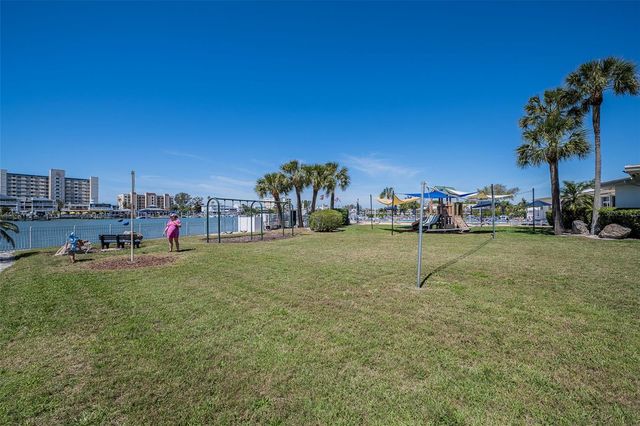 14792 IMPERIAL POINT DRIVE S, Largo, FL 33774