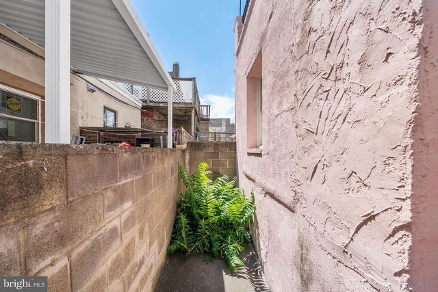1010 WINTON ST, Philadelphia, PA 19148