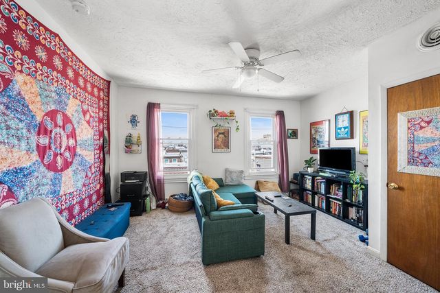 1010 WINTON ST, Philadelphia, PA 19148