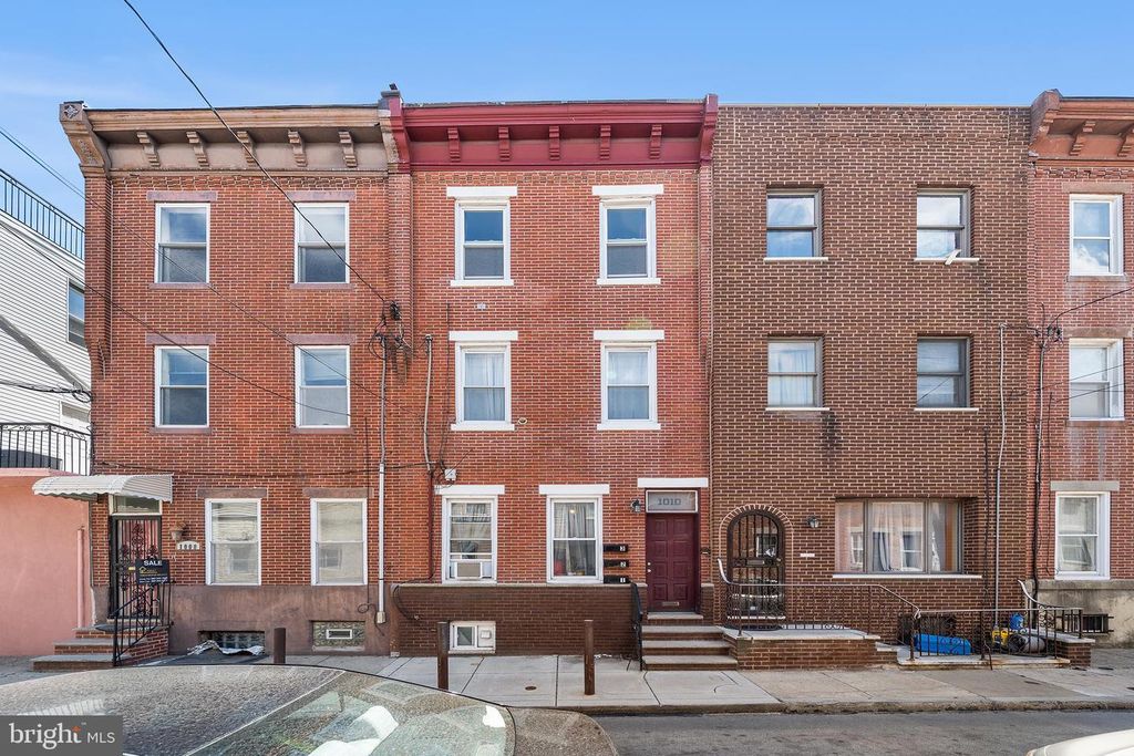 1010 WINTON ST, Philadelphia, PA 19148