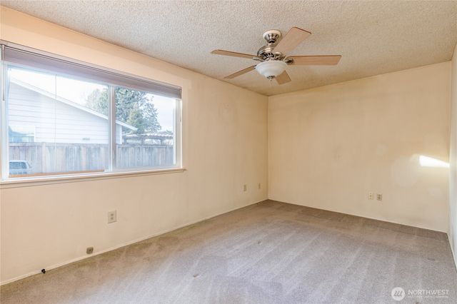 1909 21st Street NE, Auburn, WA 98002