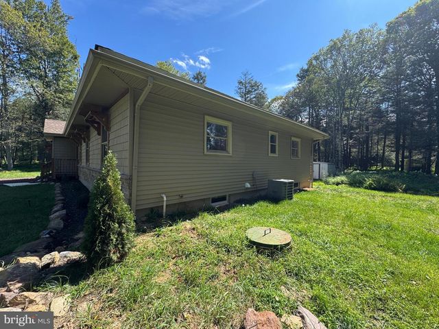 52 TANGLEWOOD, Albrightsville, PA 18210