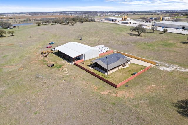 277 Deer Shadow Circle, Whitney, TX 76692